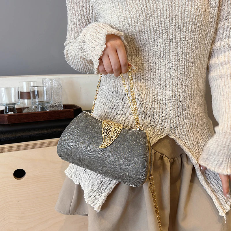 Saco de banquete de fivela de folha elegante, Bolsa portátil com corrente versátil, Vestido Cruz Diagonal, Novo, 2024